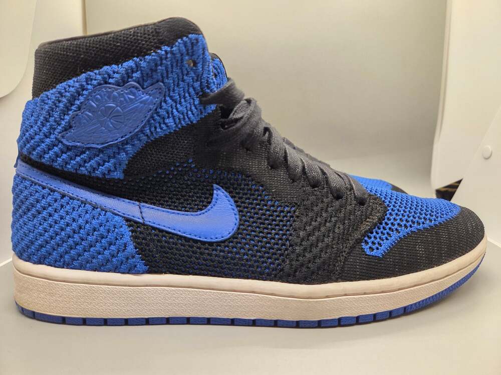 Nike Air Jordan 1 Retro High OG Flyknit Royal SKU: 919704-006 Mens Size 10.5 EUC
